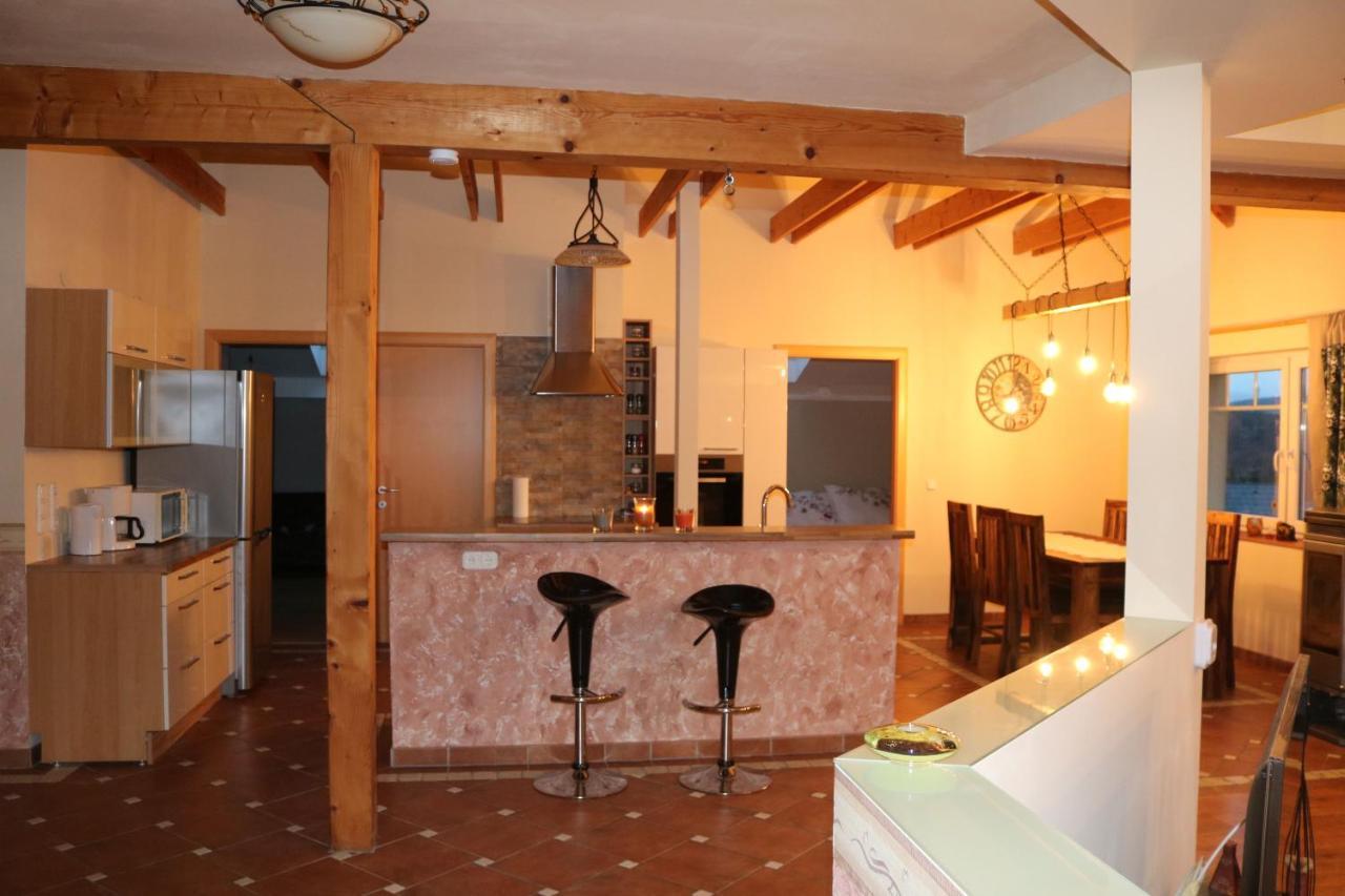Helle, Offene Dachgeschosswohnung Mit Terrasse Oberloisdorf Zewnętrze zdjęcie